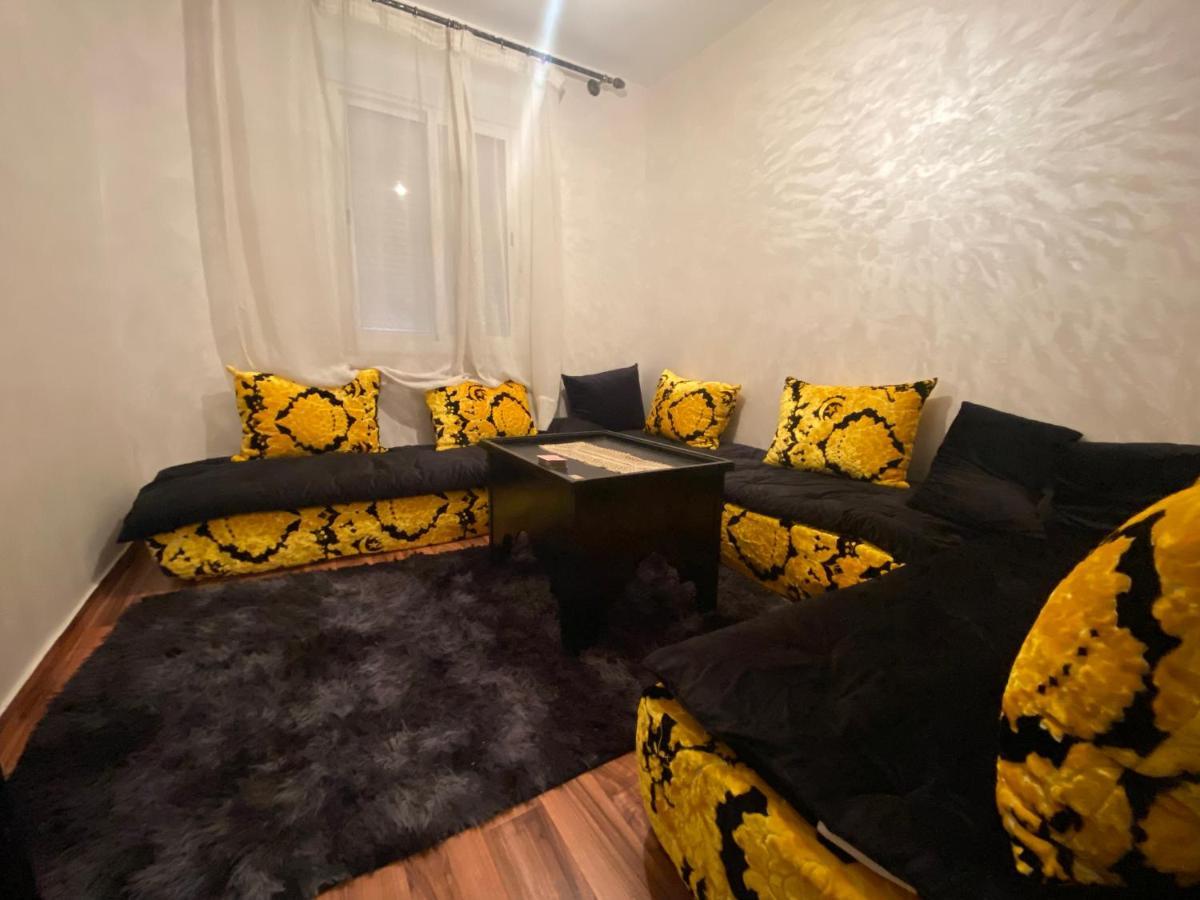 Apartment Notre Bel A Loue A Dar Bouazza. *